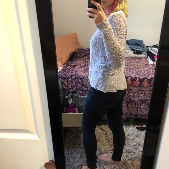 Light blue sweater - Picture 3 of 8